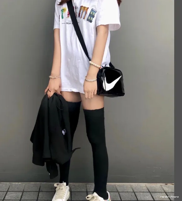 and T-shirt L White Black S Rainbow Arc 19SS Tee Embroidery City City Short Logo Arc sleeved XL M 0716